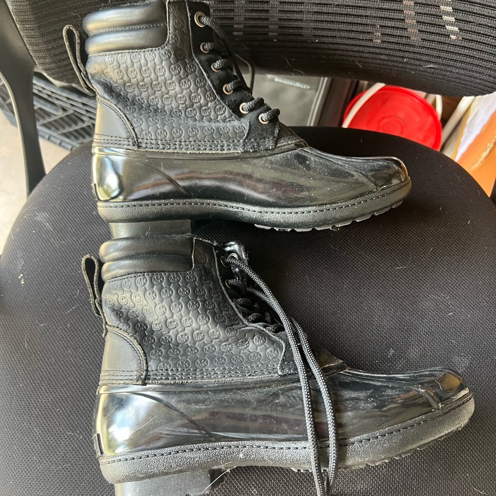 Black Faux Fur Lined Boots